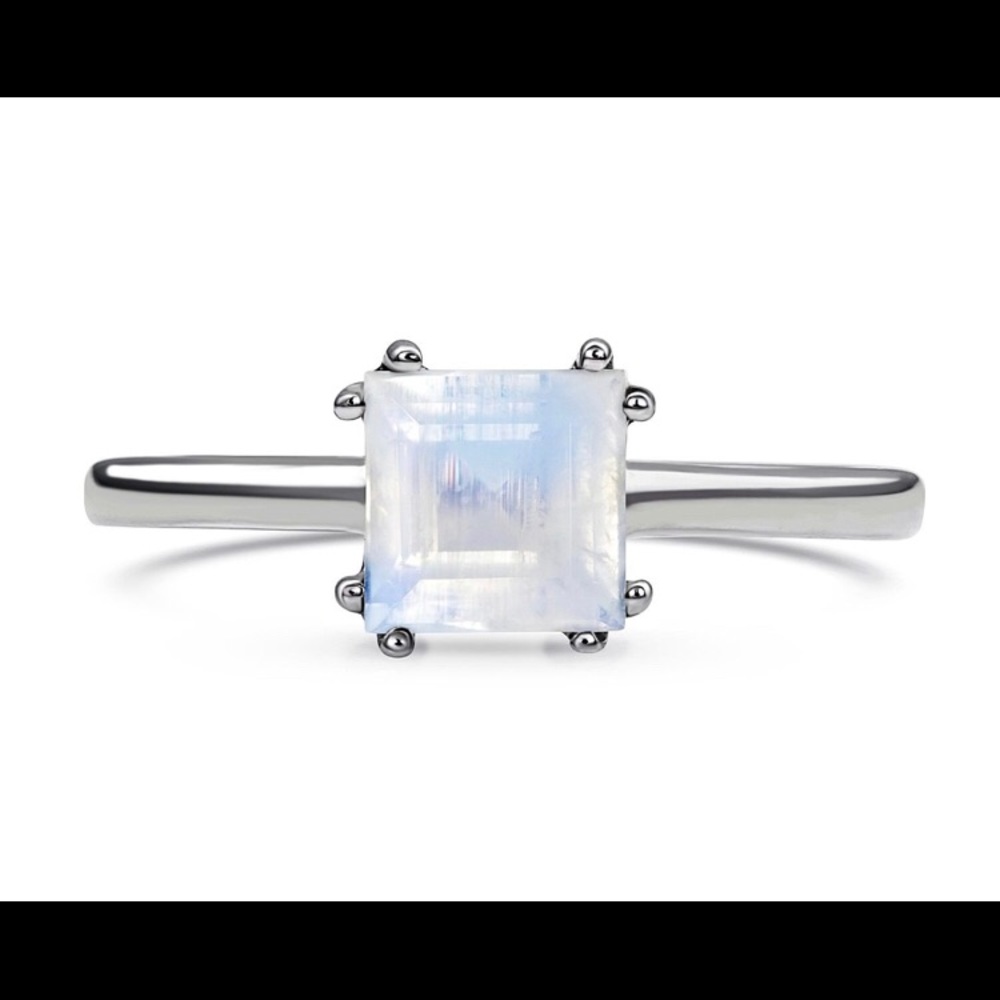 Moonstone ring size 7